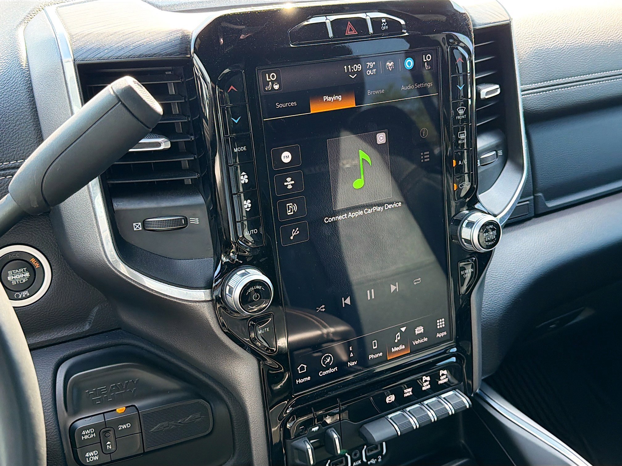 Used 2024 RAM 2500 Laramie w/ Night Edition image 30