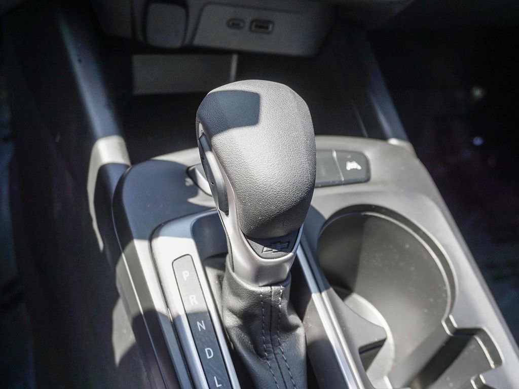 Used 2026 Chevrolet Trax LS FWD image 22
