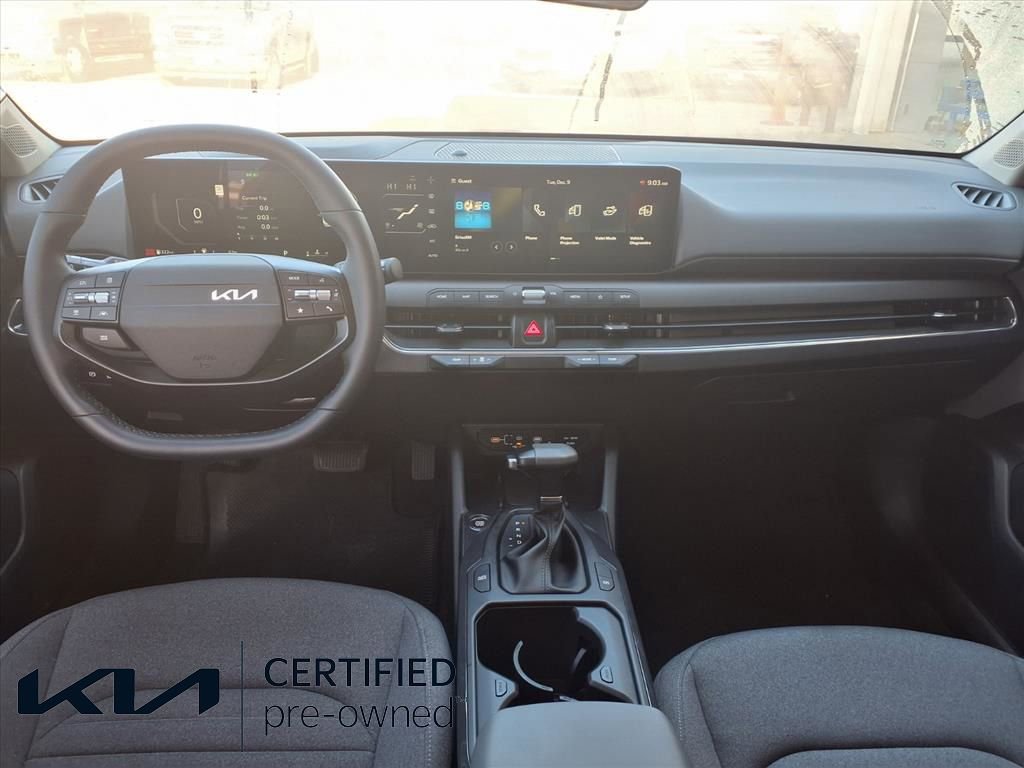 Certified 2025 Kia K4 EX image 3