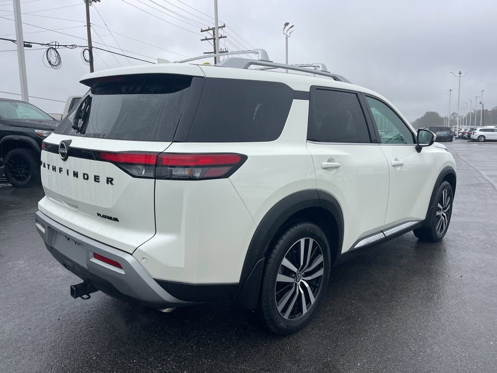 Used 2024 Nissan Pathfinder Platinum w/ Black Appearance Package image 5