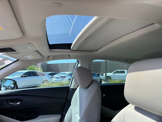 Certified 2023 Honda Accord EX image 5