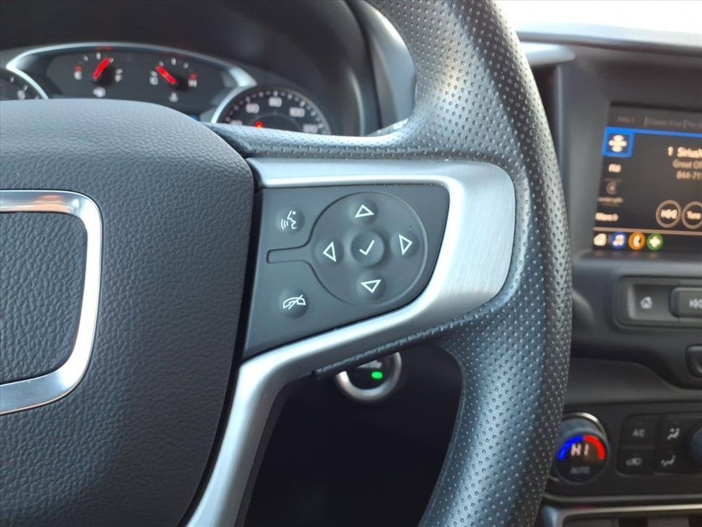Certified 2022 GMC Terrain SLE w/ Driver Convenience Package image 16