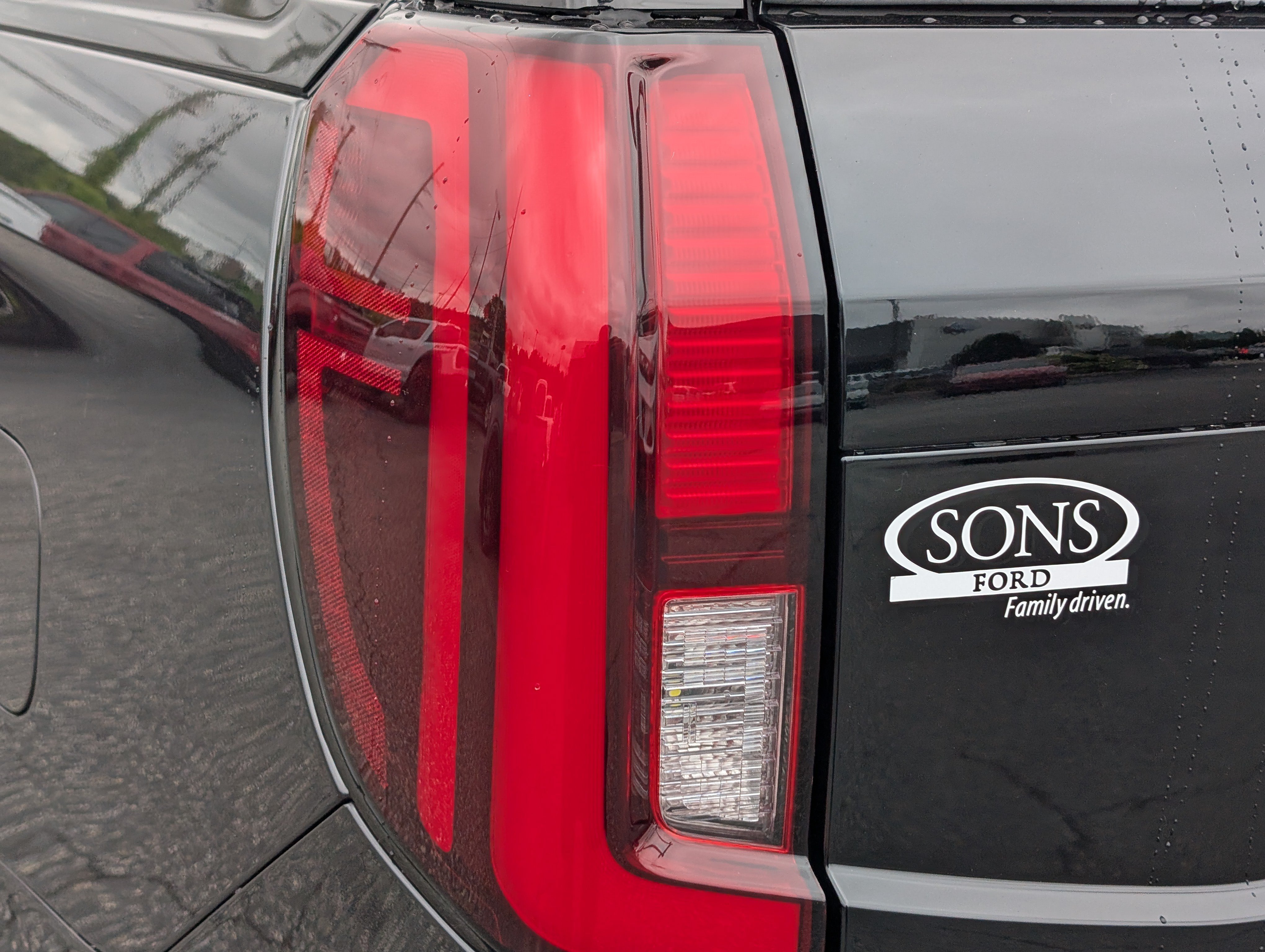 New 2027 Ford Expedition Max Platinum w/ Stealth Appearance Package AWD/4WD image 12