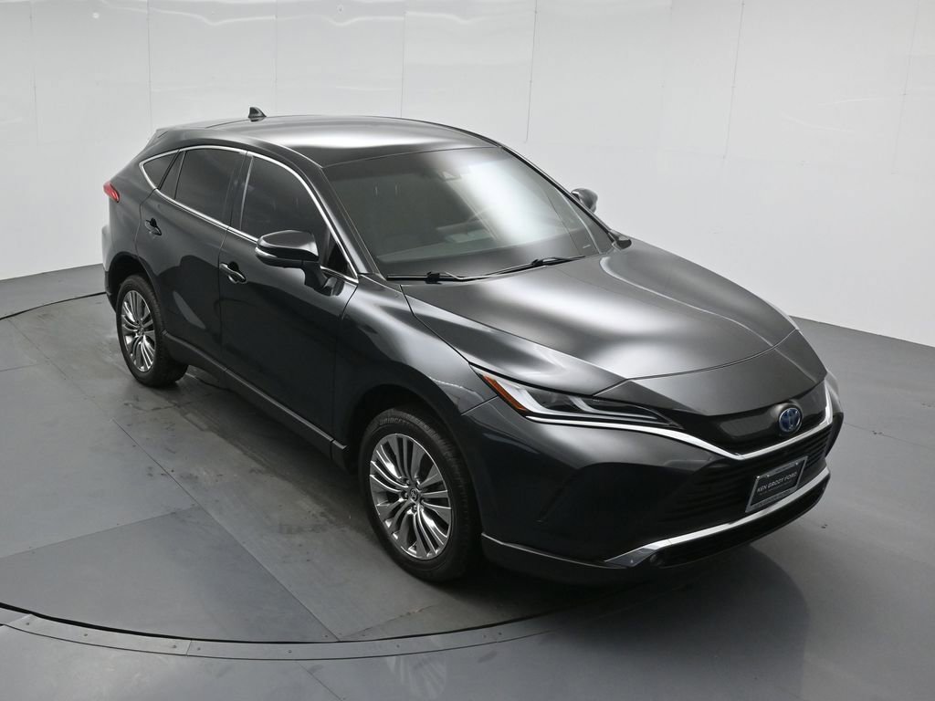 Used 2024 Toyota Venza Limited image 40