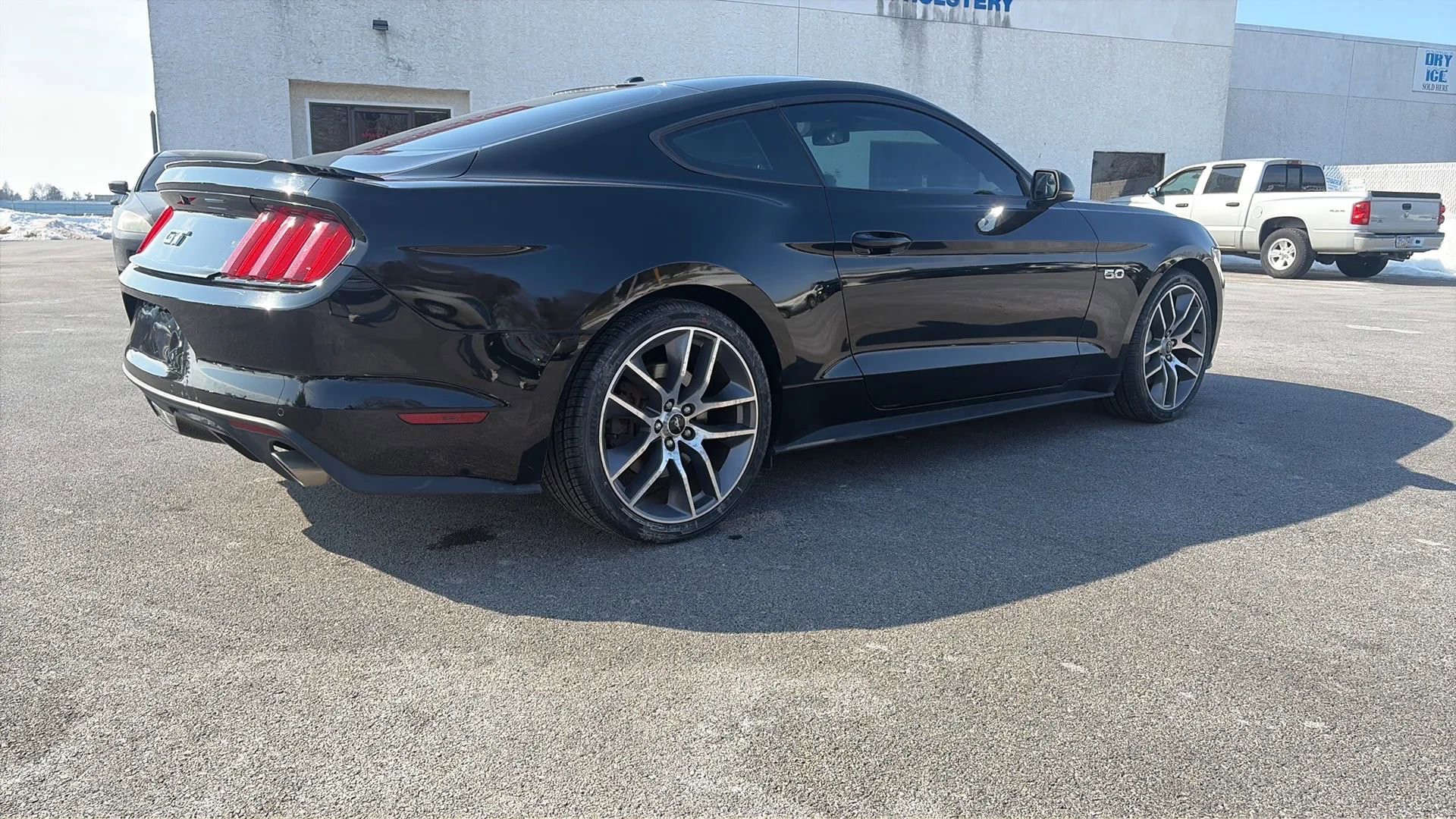 Used 2015 Ford Mustang GT Premium image 18