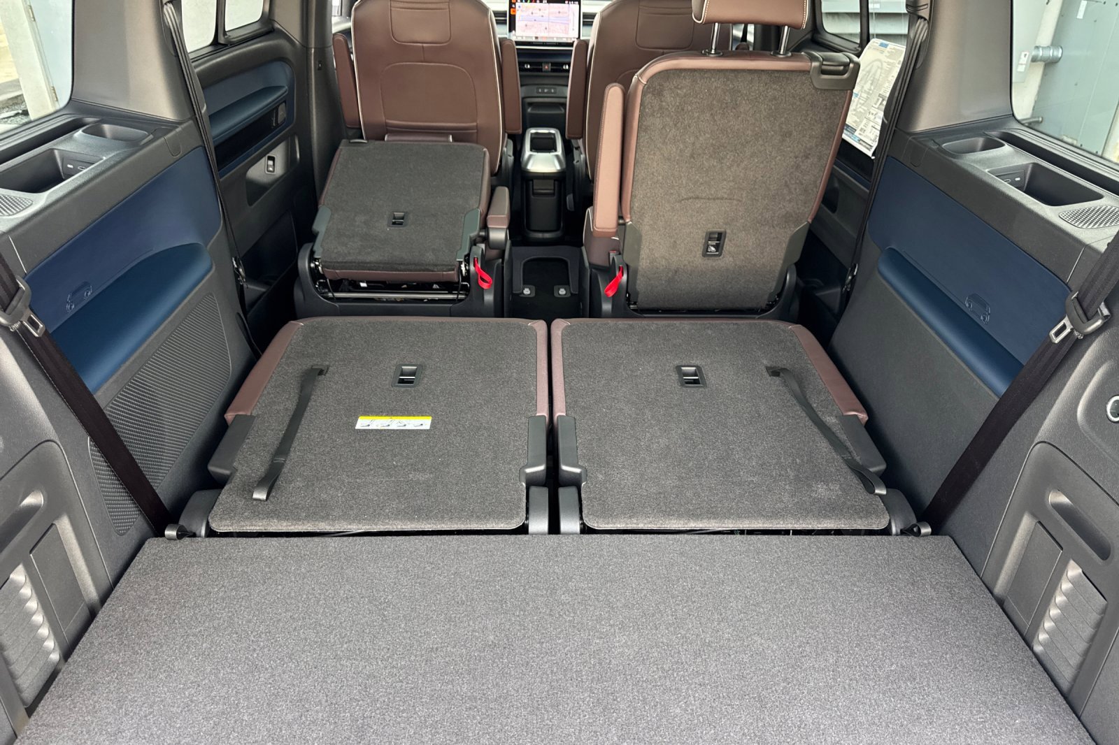 New 2025 Volkswagen ID. Buzz Pro S Plus image 14