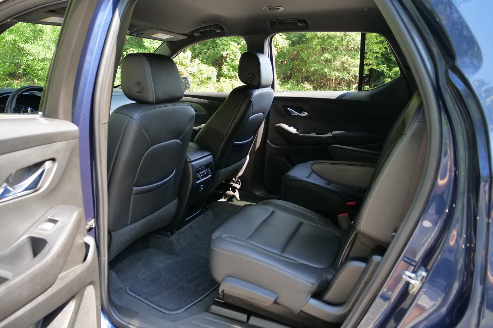 Used 2022 Chevrolet Traverse LT AWD/4WD image 25