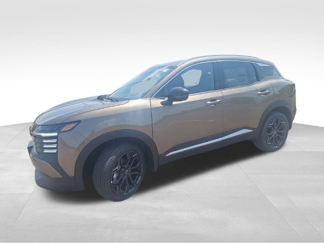 New 2026 Nissan Kicks SR w/ SR Premium Package FWD image 3