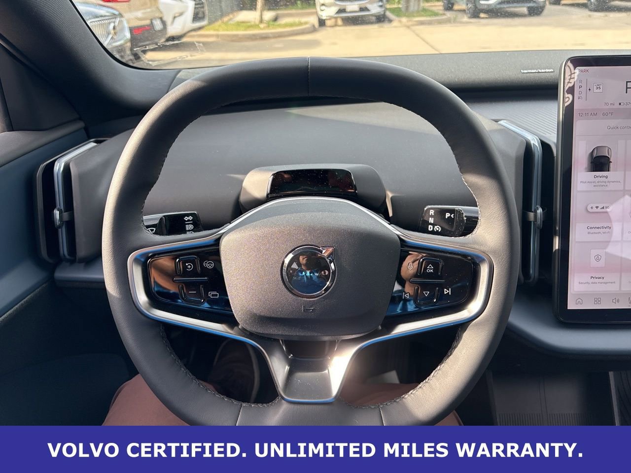 Certified 2025 Volvo EX30 Plus w/ Protection Package Premier AWD/4WD image 23