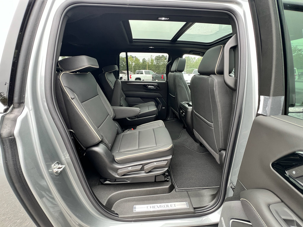 New 2026 Chevrolet Suburban Premier w/ Sun And Tow Package image 22