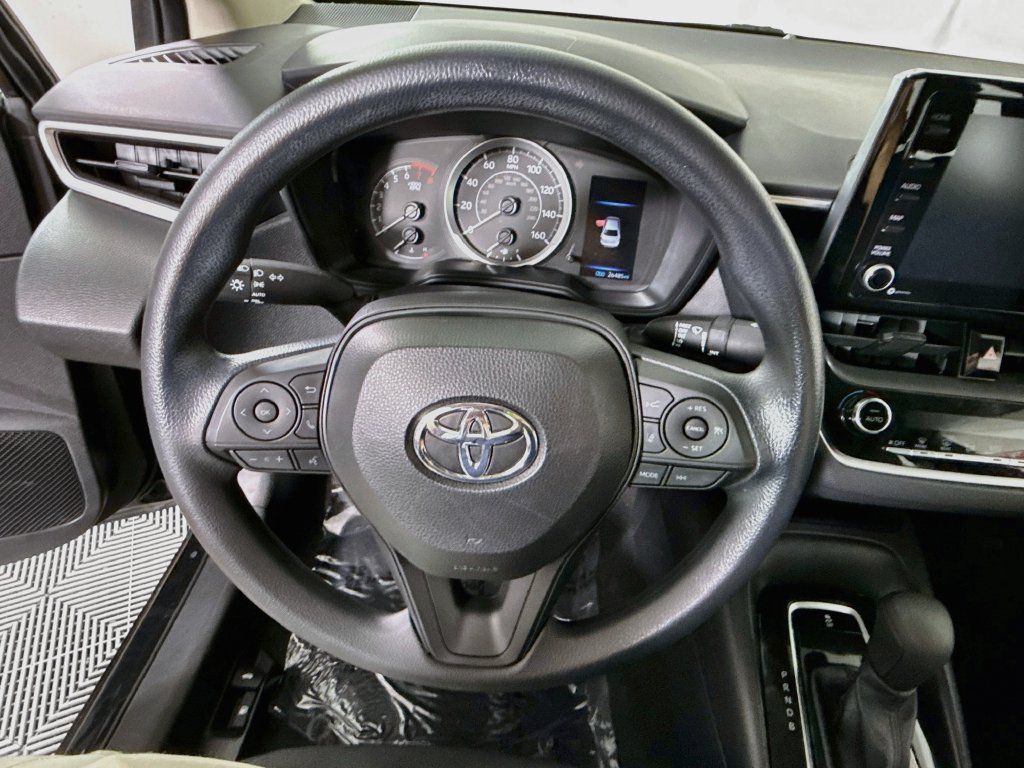 Used 2022 Toyota Corolla LE FWD image 18