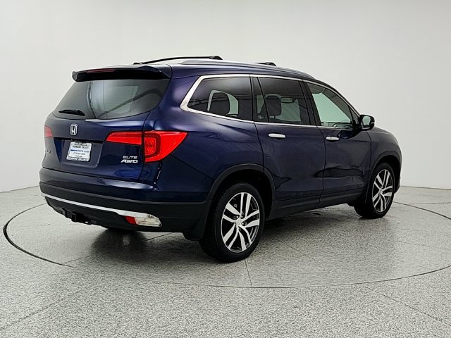 Used 2017 Honda Pilot Elite image 5