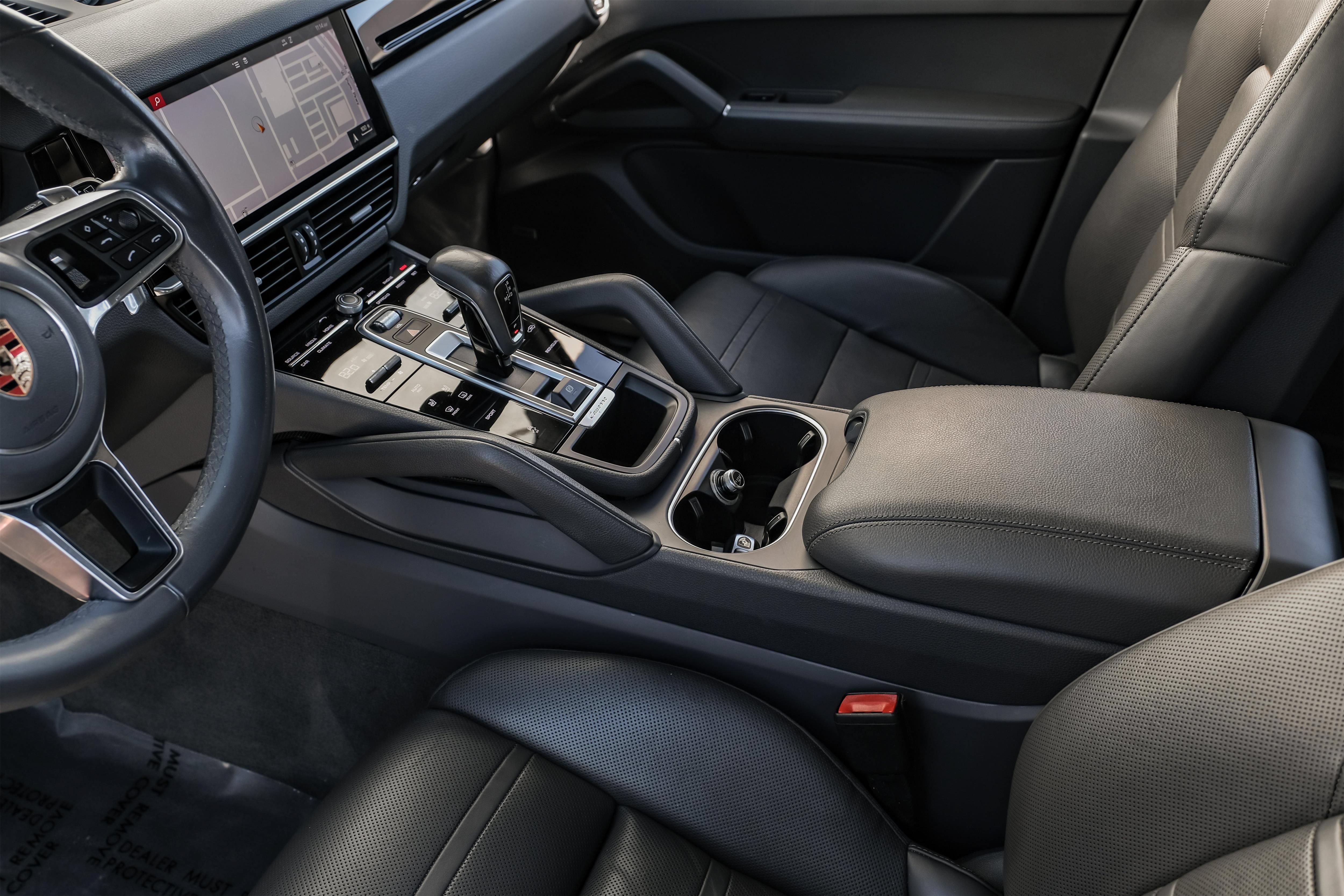Used 2019 Porsche Cayenne AWD/4WD image 22