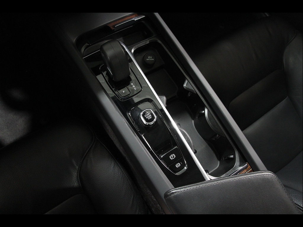 Used 2024 Volvo S60 B5 Plus FWD image 15