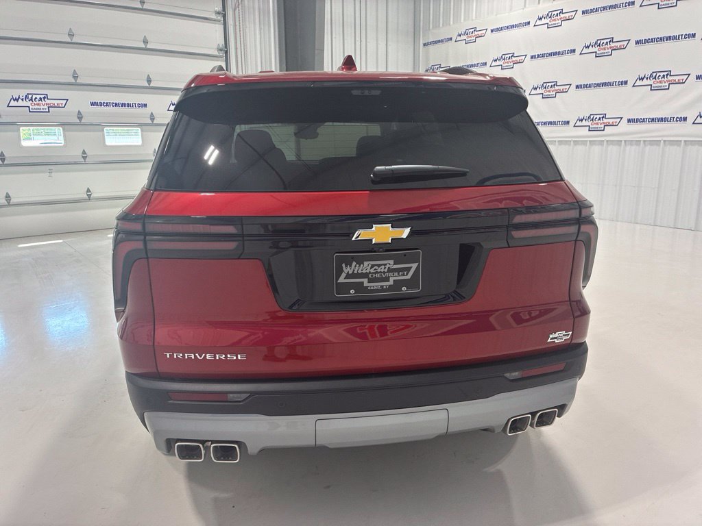 New 2027 Chevrolet Traverse LT w/ Enhanced Driving Package FWD image 5
