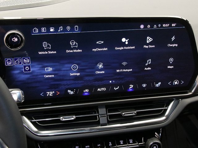 New 2026 Chevrolet Equinox EV LT w/ Comfort Package image 18
