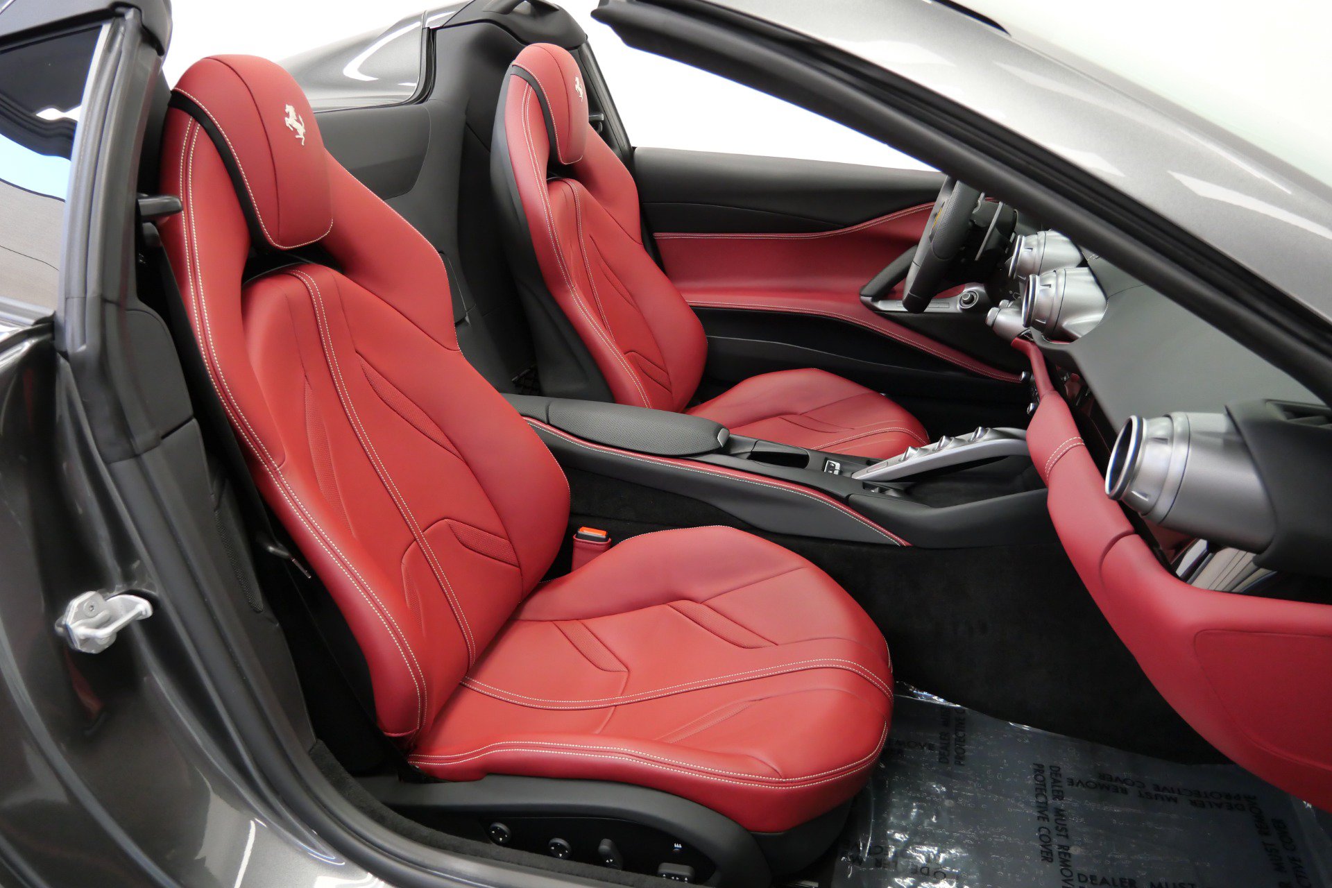 Used 2021 Ferrari 812 GTS RWD image 25
