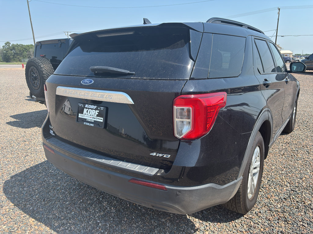 Used 2021 Ford Explorer XLT AWD/4WD image 35