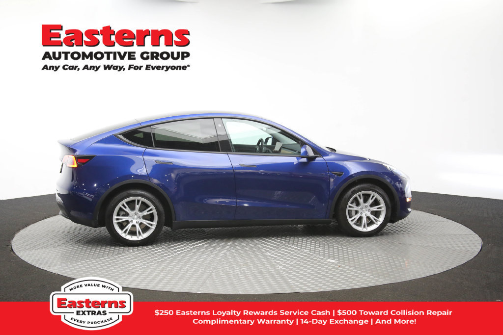 Used 2021 Tesla Model Y Long Range AWD/4WD image 42