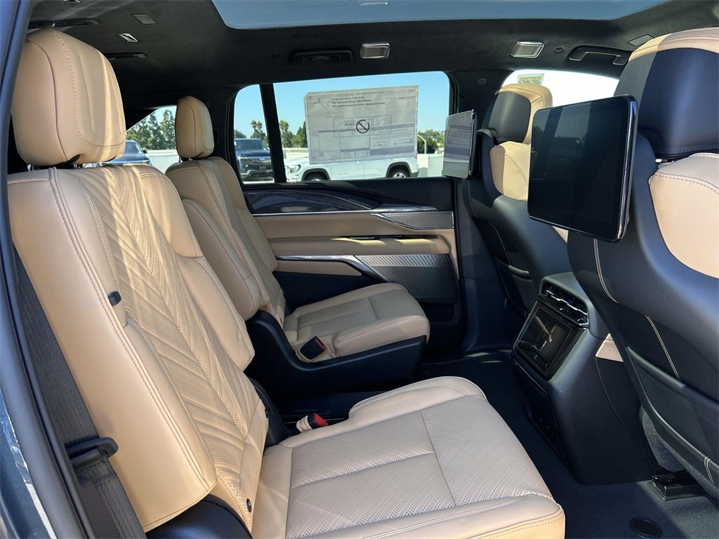 New 2026 Cadillac Escalade IQ Sport 2 image 33