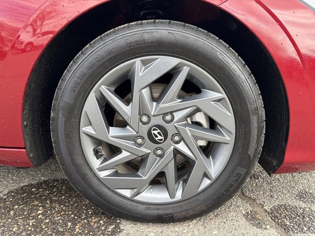 Used 2024 Hyundai Elantra SEL image 50
