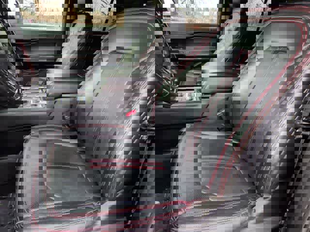 Used 2021 Ford Expedition Limited image 17