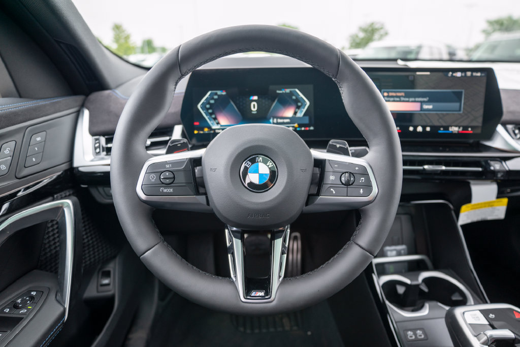 New 2026 BMW X2 xDrive28i w/ Technology Package AWD/4WD image 16