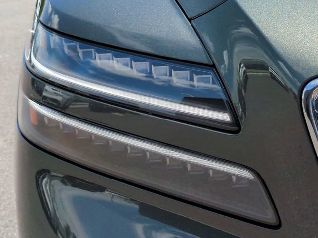 Used 2025 Genesis GV80 3.5T Prestige image 9