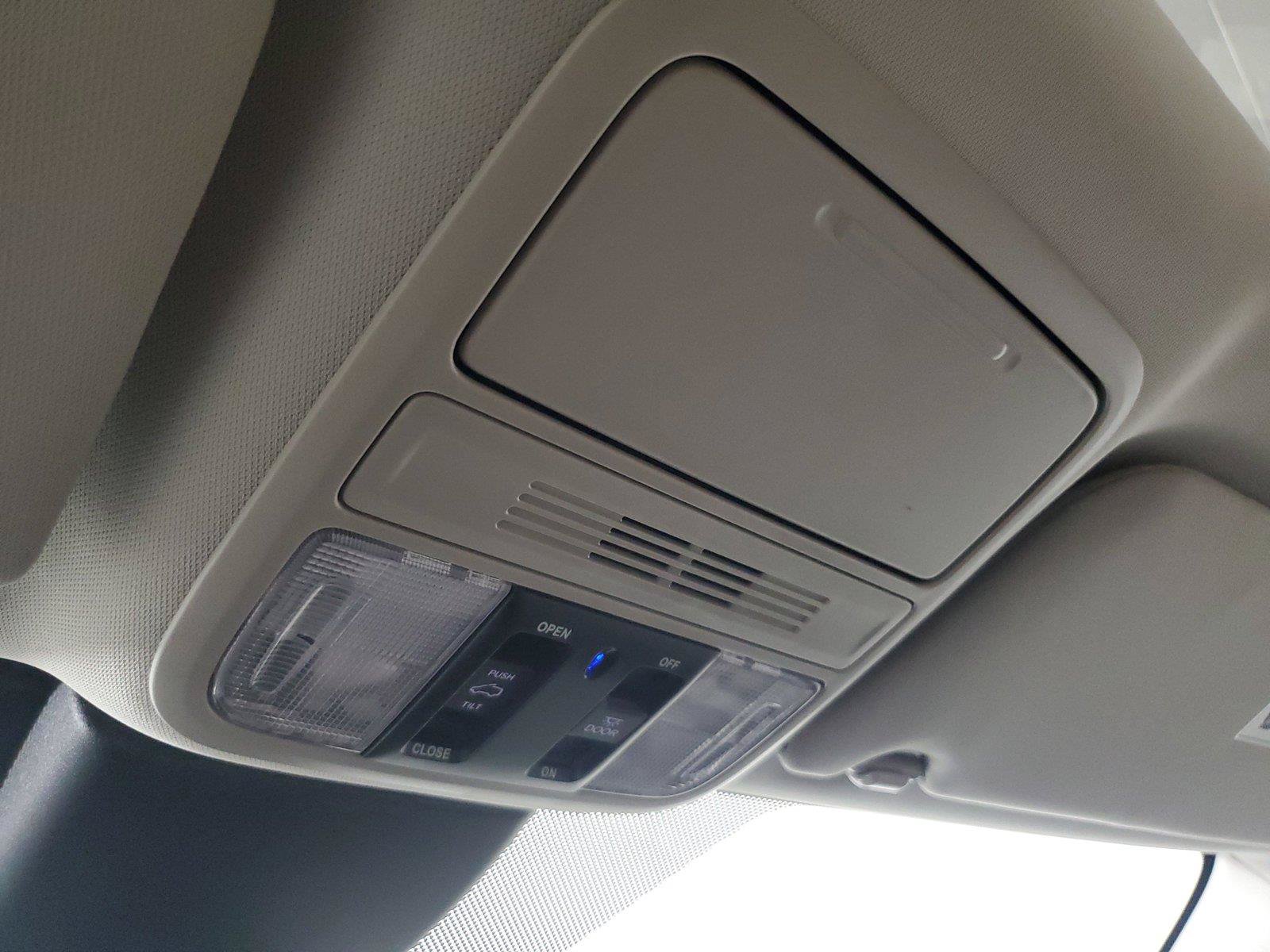 Used 2025 Honda Odyssey EX-L image 32