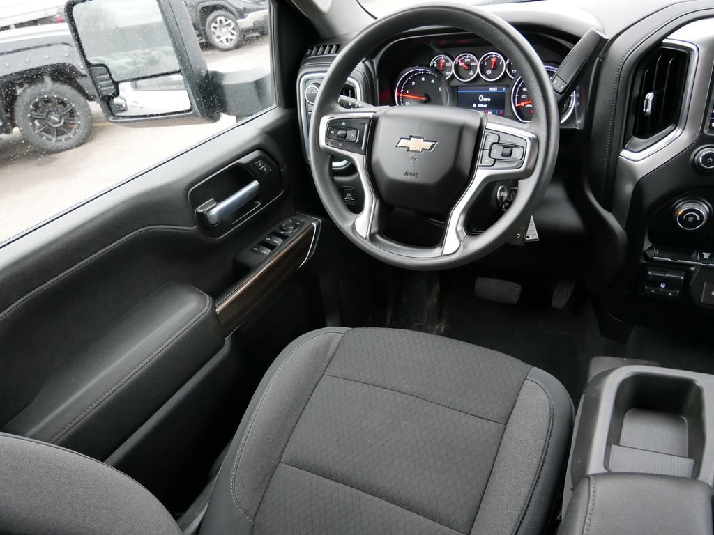 Used 2021 Chevrolet Silverado 2500 LT AWD/4WD image 18