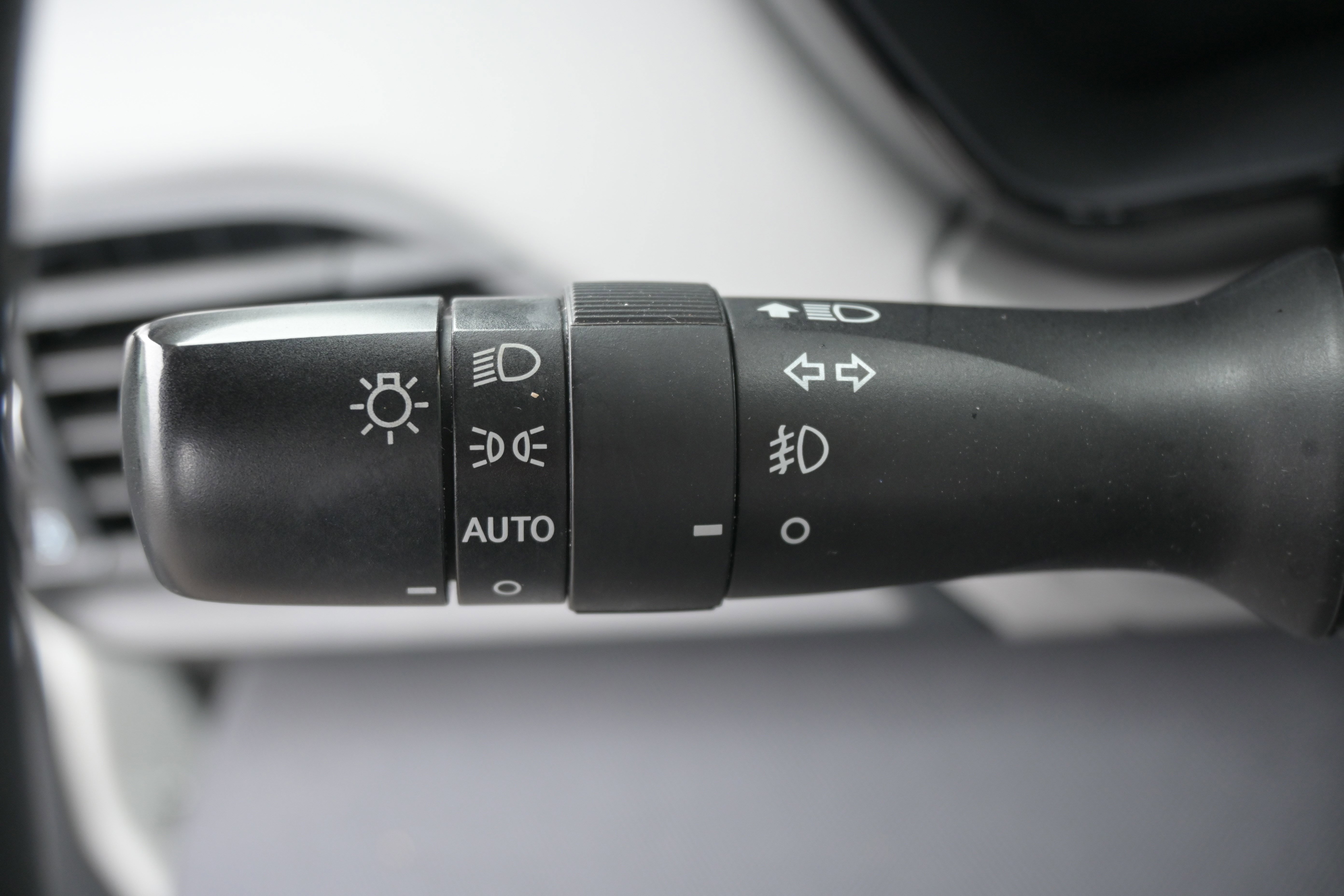 Certified 2024 Subaru Outback Premium image 28