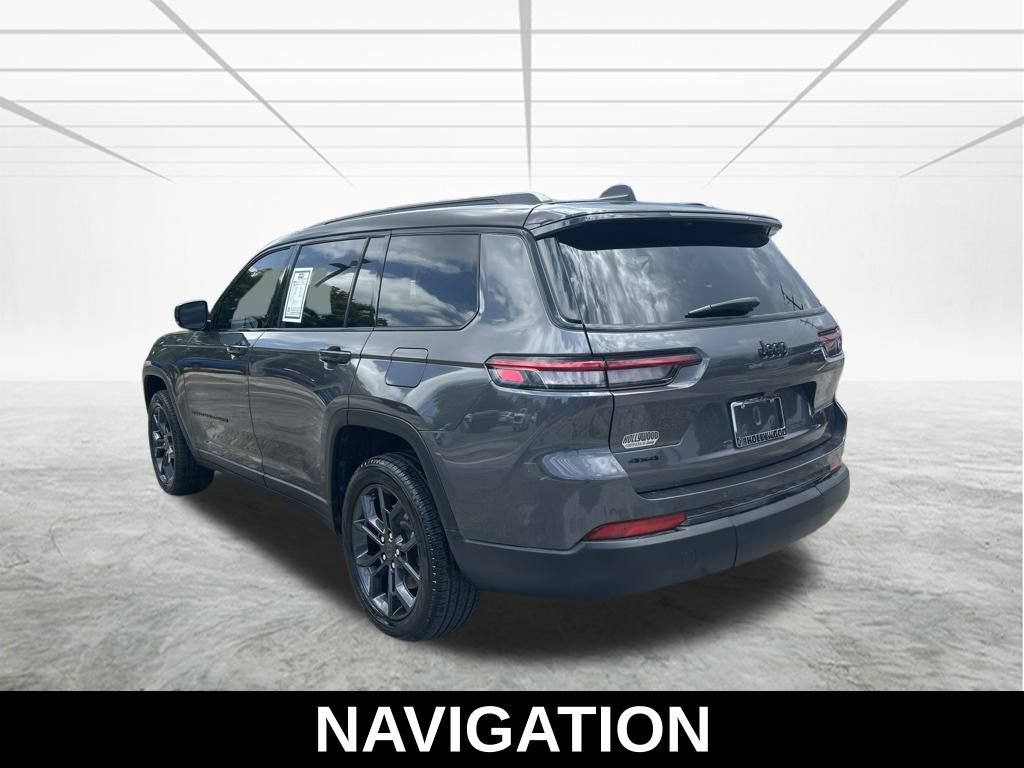 Certified 2025 Jeep Grand Cherokee L Limited w/ Trailer Tow Package AWD/4WD image 7