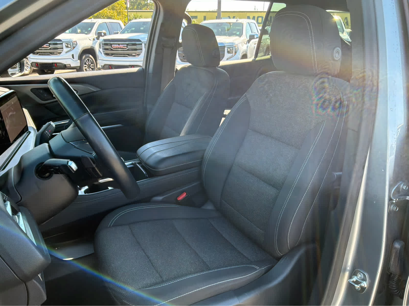 Used 2024 Chevrolet Traverse LT AWD/4WD image 10