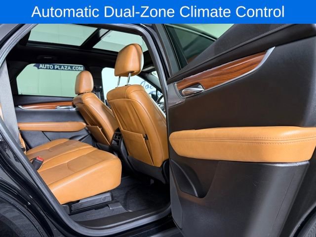 Used 2023 Cadillac XT5 Premium Luxury image 17