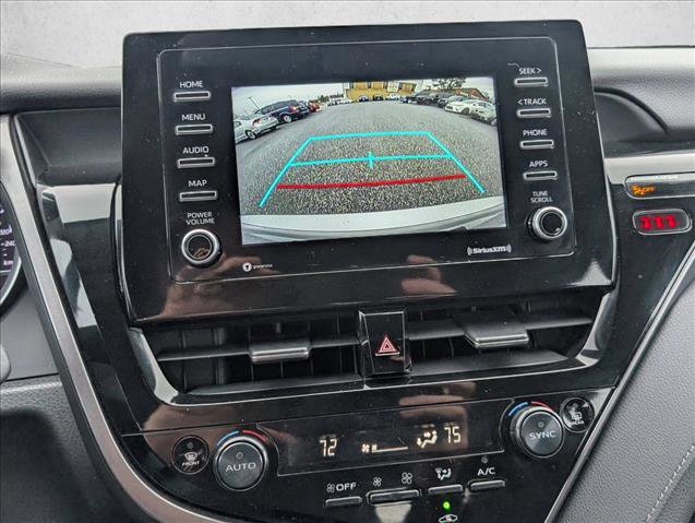 Used 2022 Toyota Camry LE image 10