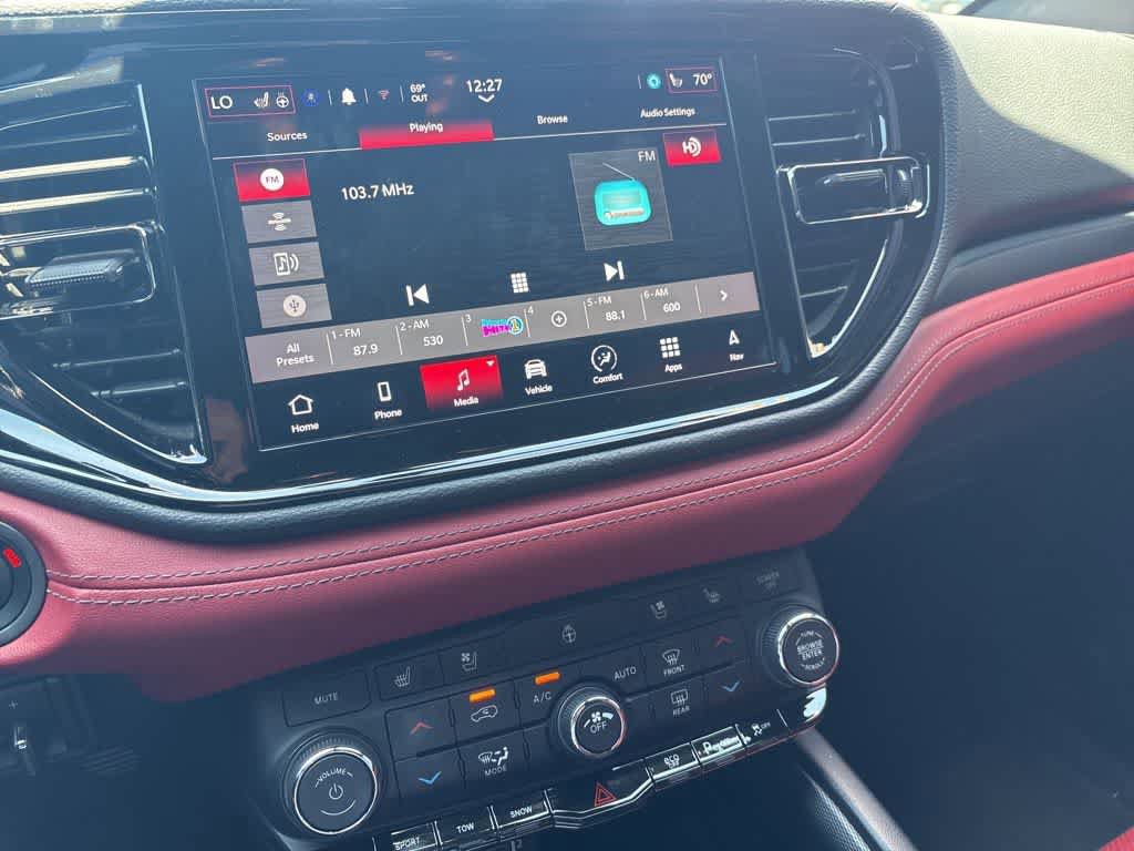 Certified 2022 Dodge Durango R/T w/ Tow 'N Go Package AWD/4WD image 10