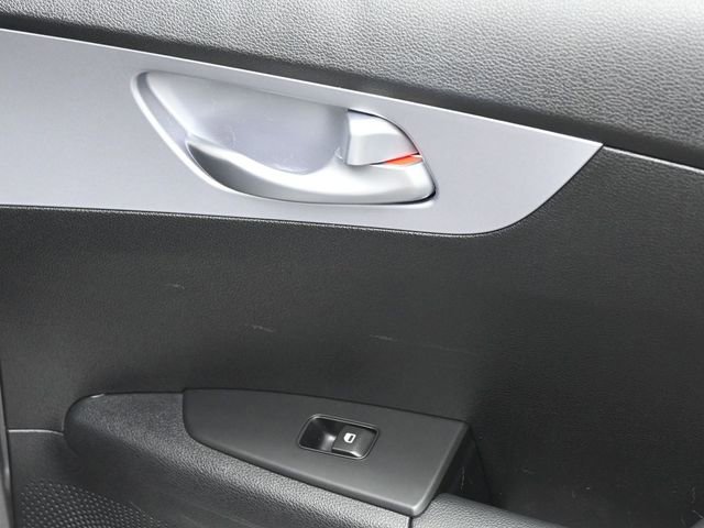 Used 2024 Kia Forte LXS image 30