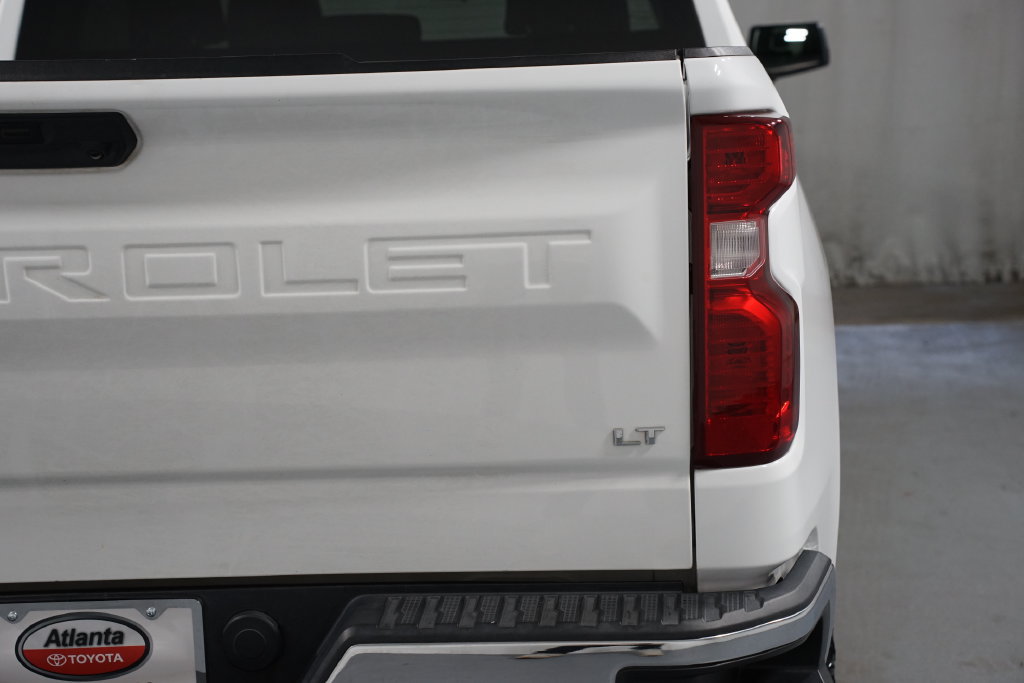 Used 2023 Chevrolet Silverado 1500 LT AWD/4WD image 10