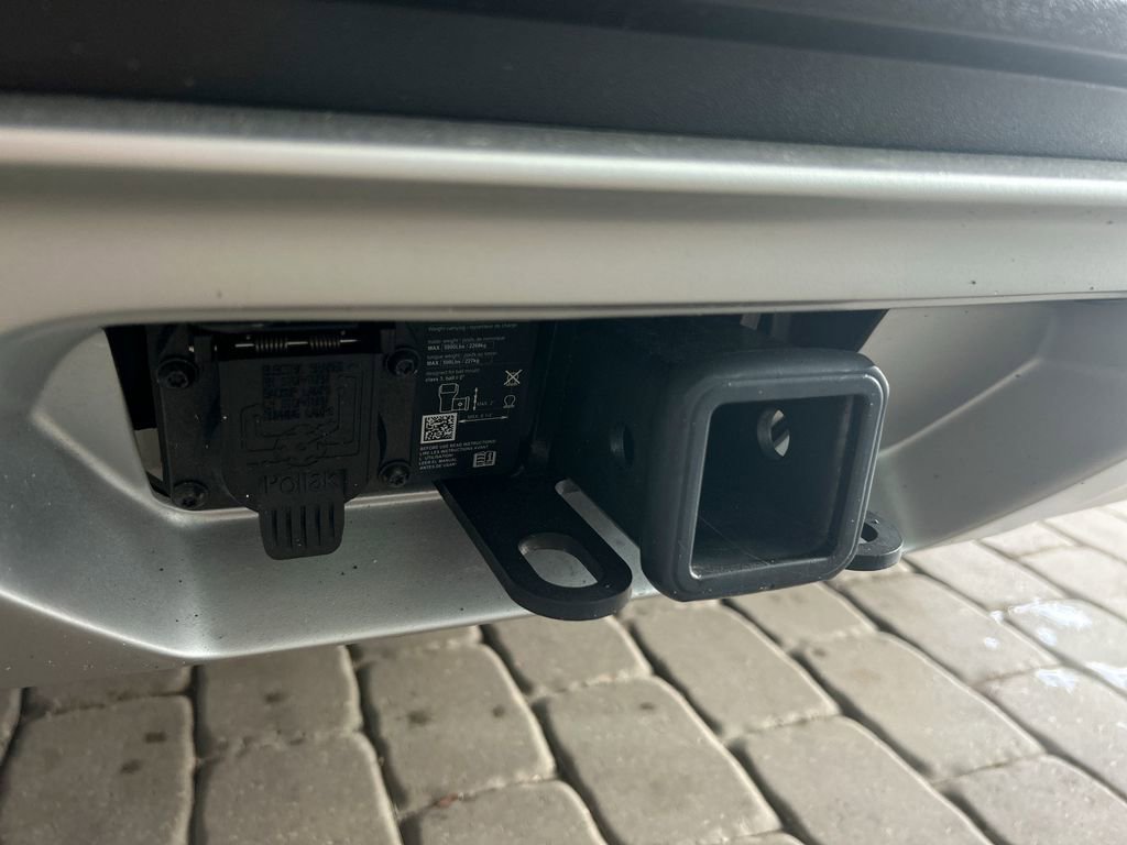 New 2025 Volkswagen Atlas Cross Sport SE image 44