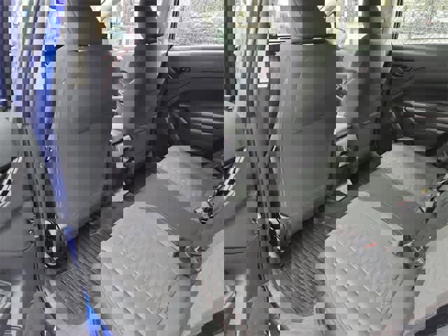 Used 2025 Subaru Impreza 2.0i Sport image 16