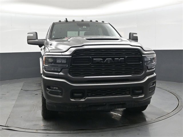 Used 2024 RAM 2500 Limited image 10