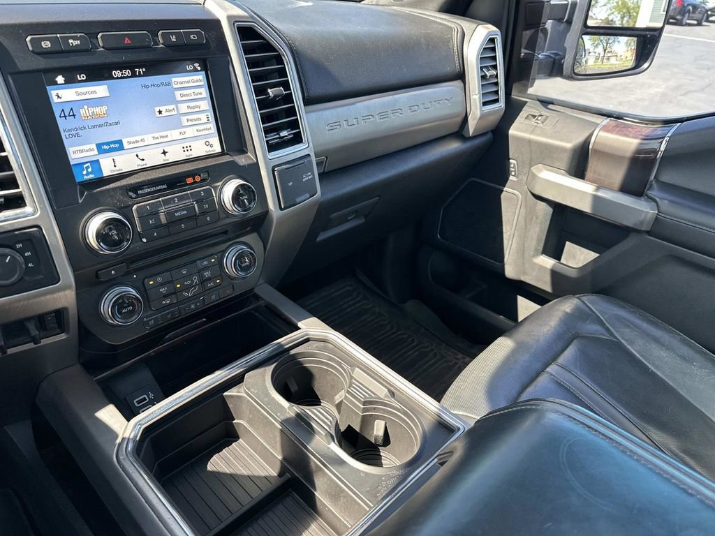 Used 2017 Ford F350 Platinum w/ Platinum Ultimate Package AWD/4WD image 34