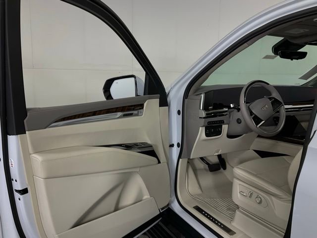 New 2026 Cadillac Escalade ESV Platinum Sport AWD/4WD image 20