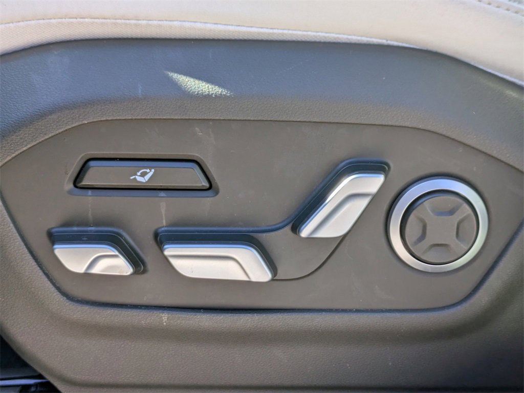 Used 2024 Hyundai Santa Fe Calligraphy image 21