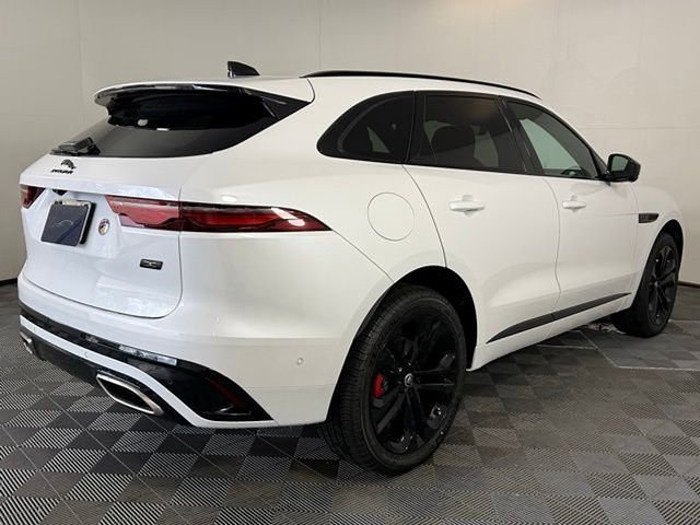 New 2026 Jaguar F-PACE R-Dynamic S image 7
