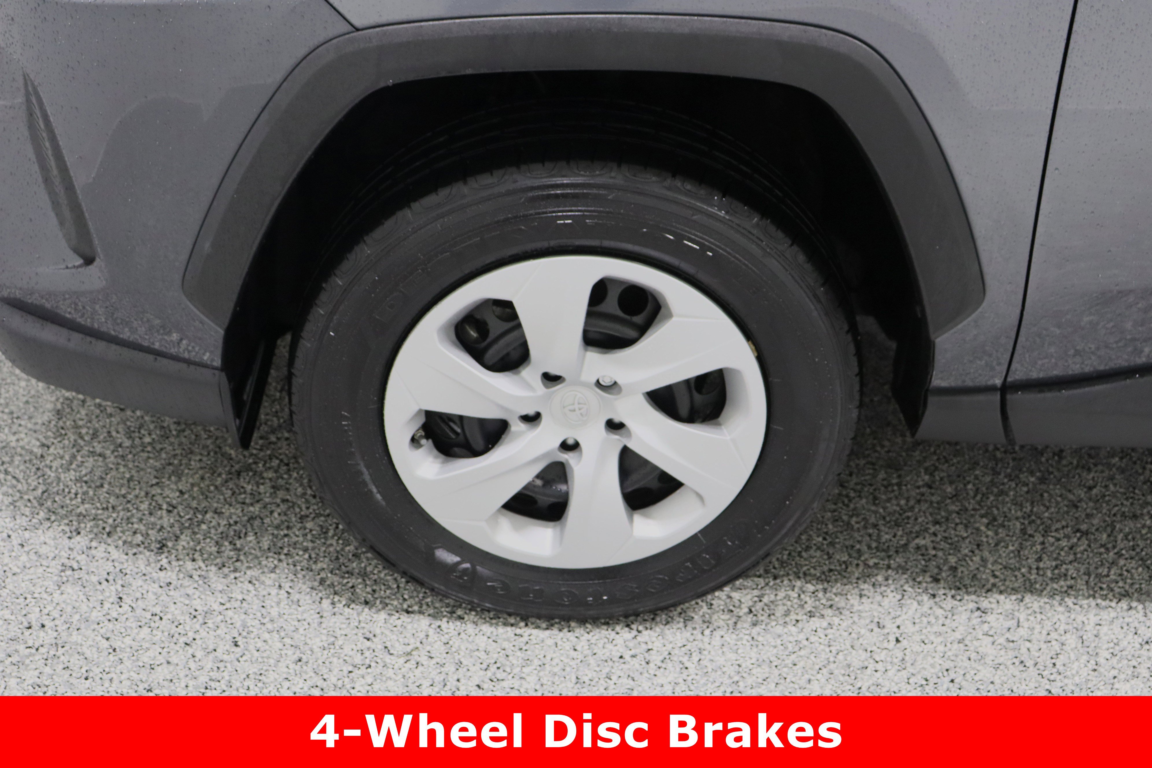 Used 2024 Toyota RAV4 LE image 11