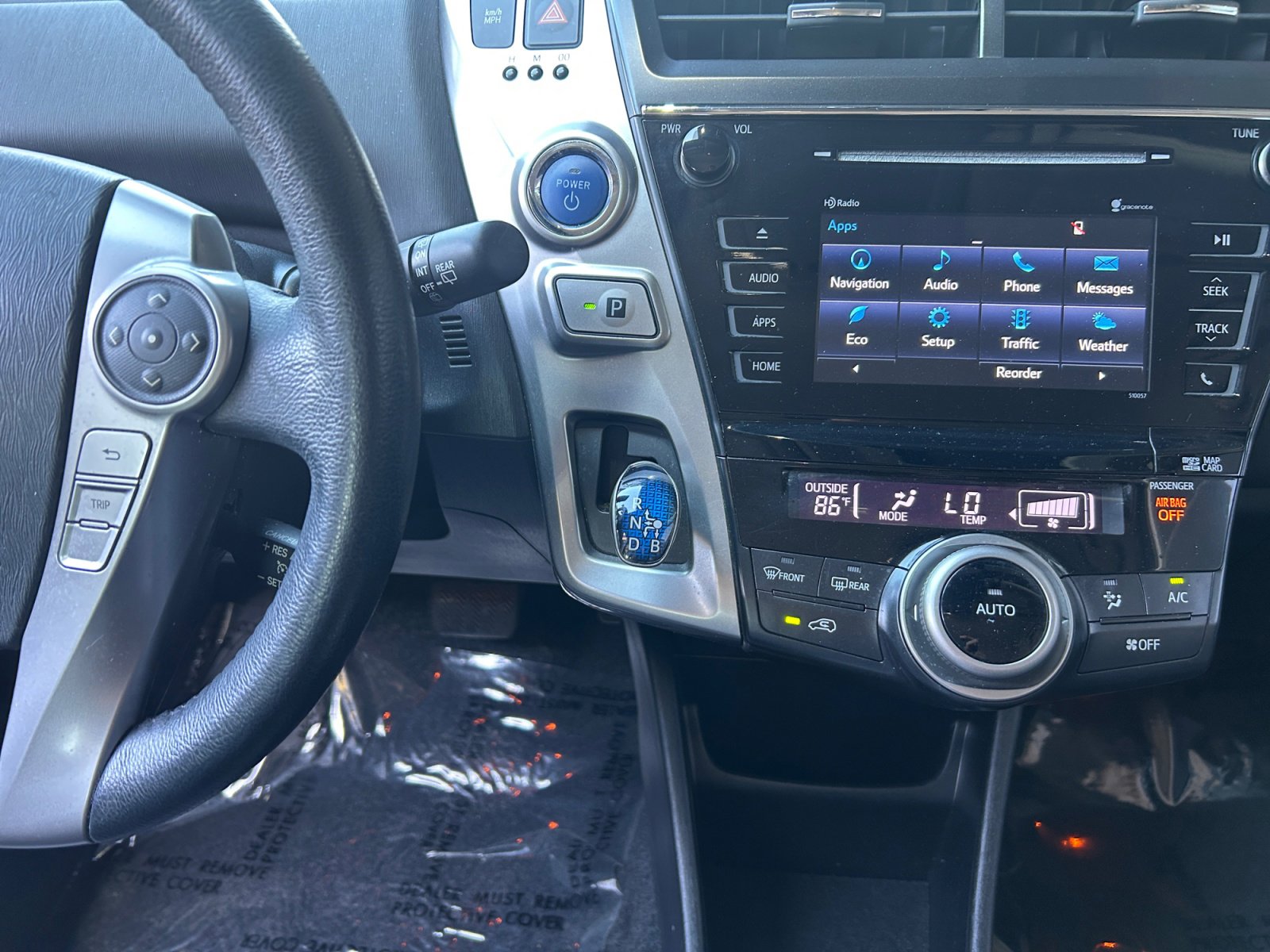 Used 2015 Toyota Prius V Four FWD image 11