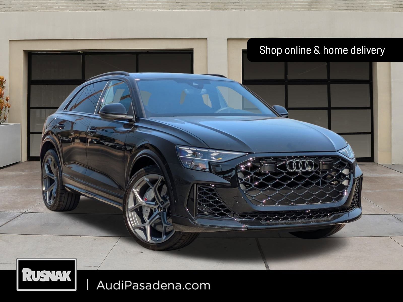 New 2025 Audi RS Q8 performance