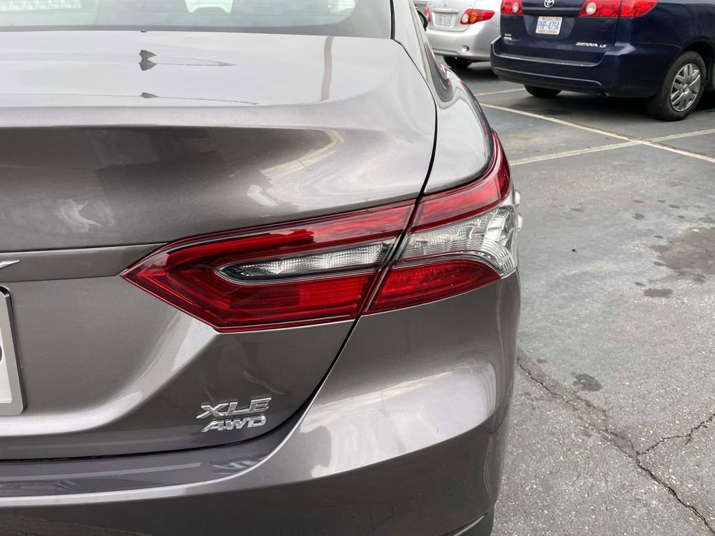 Used 2024 Toyota Camry XLE w/ Cold Weather Package image 17