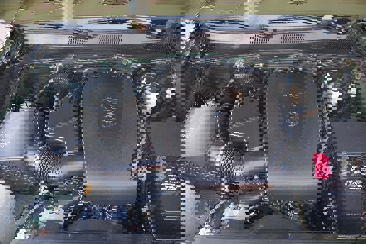 Used 2021 Toyota Tacoma TRD Sport w/ Technology Package image 9